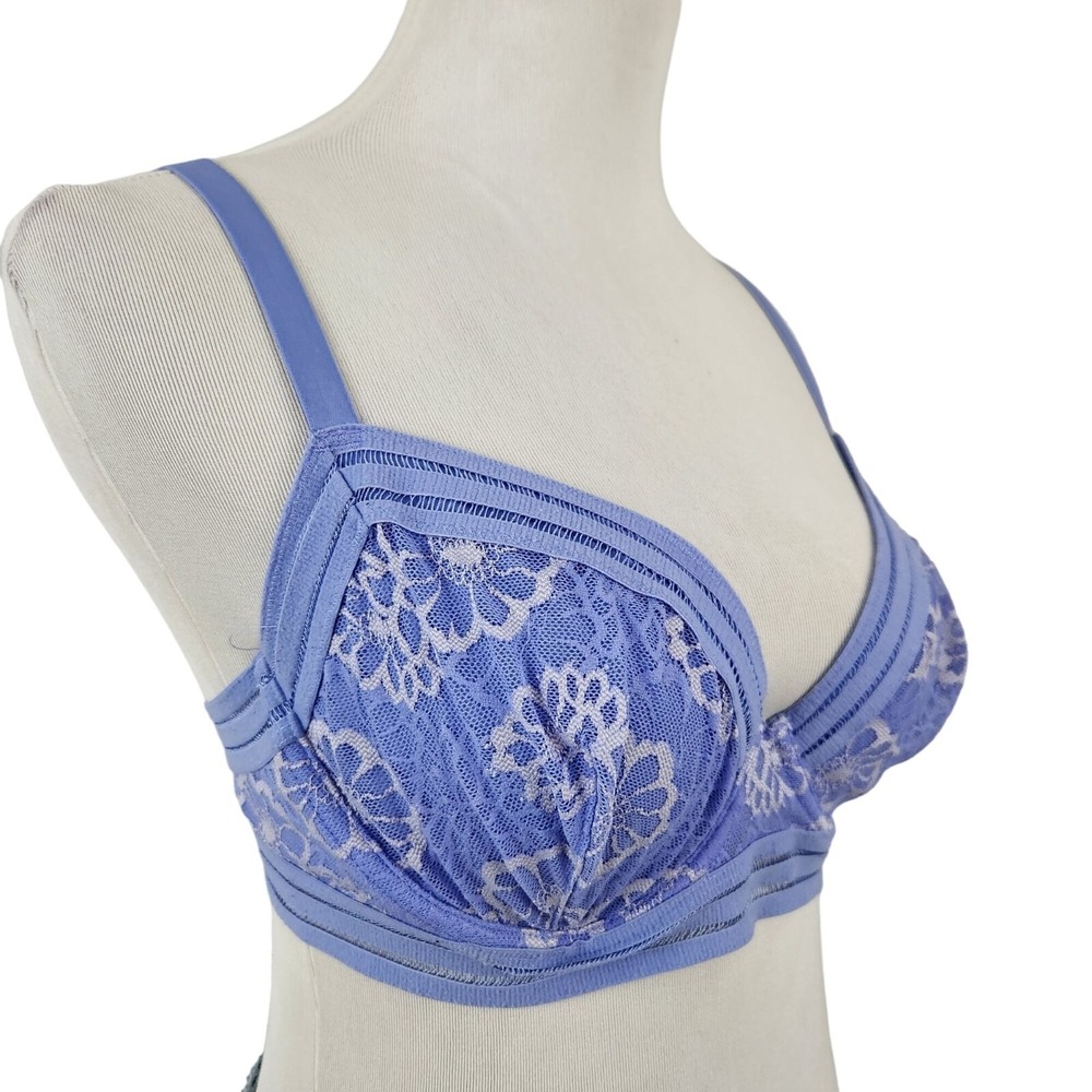 PINK Victoria's Secret 34DD Periwinkle Blue Floral Lace Unlined Underwire Bra